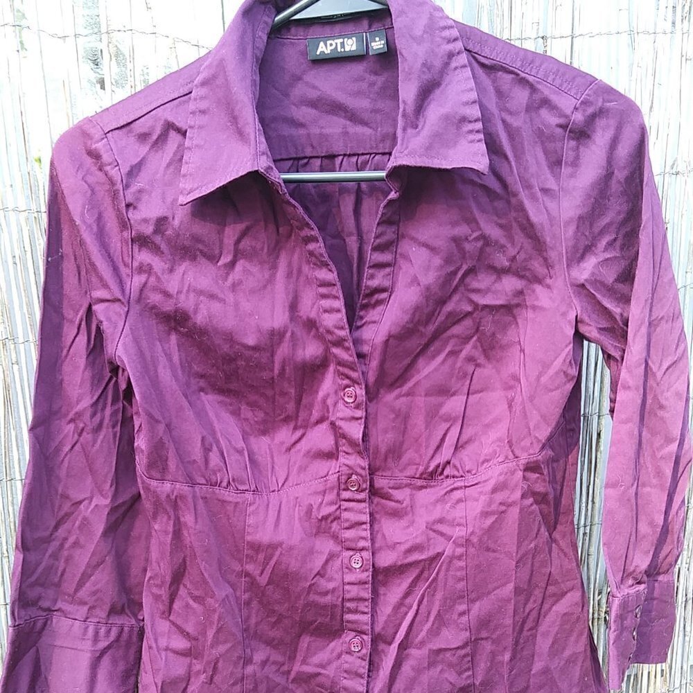 Apt. 9 Button Down Shirt Reddish - Plum - V-Neck - S